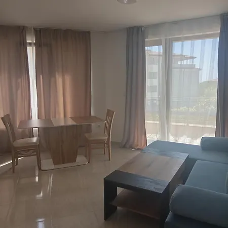 Hrizantema Horizontm Lejlighed